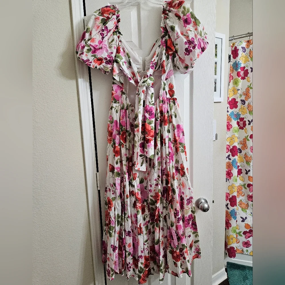 Abercrombiw Maxi Floral Puff Sleeve Dress With Bow In The Back